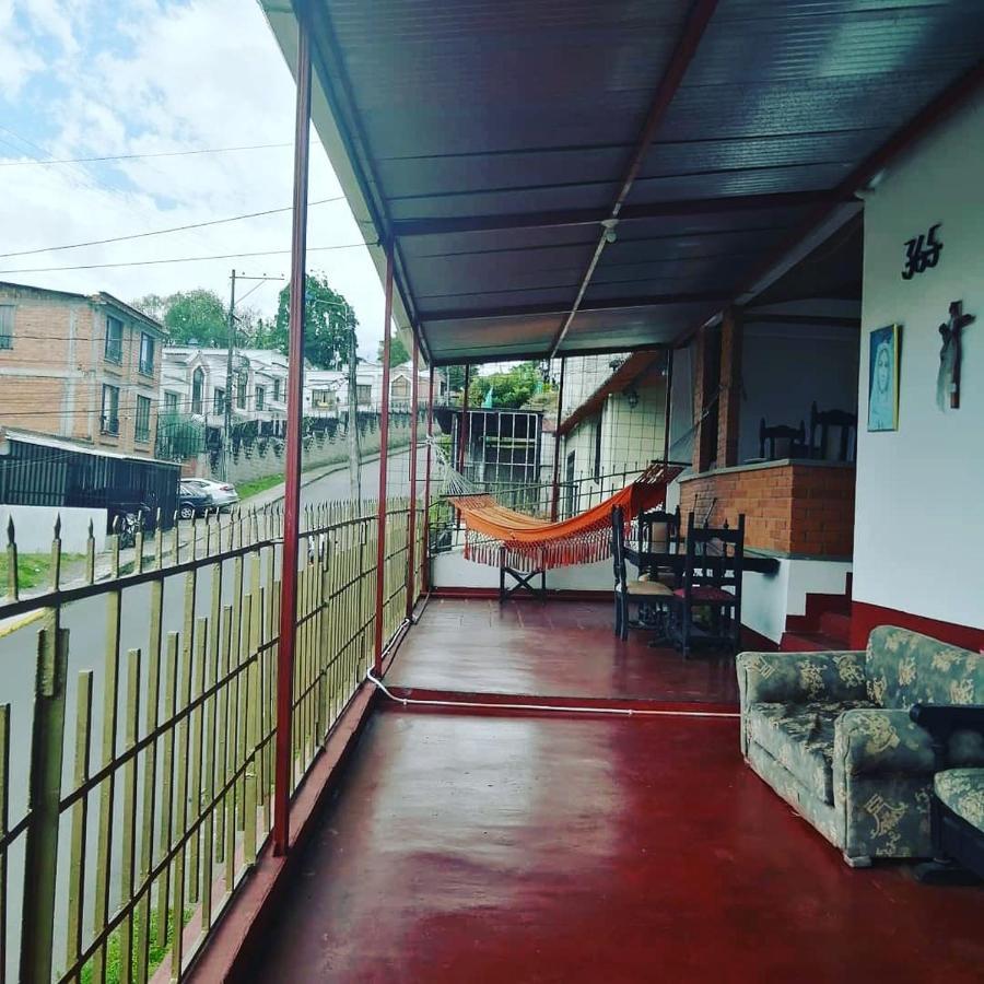 Hostal Spa Casa De Piedra Con Jacuzzi Santa Rosa de Cabal Exterior photo