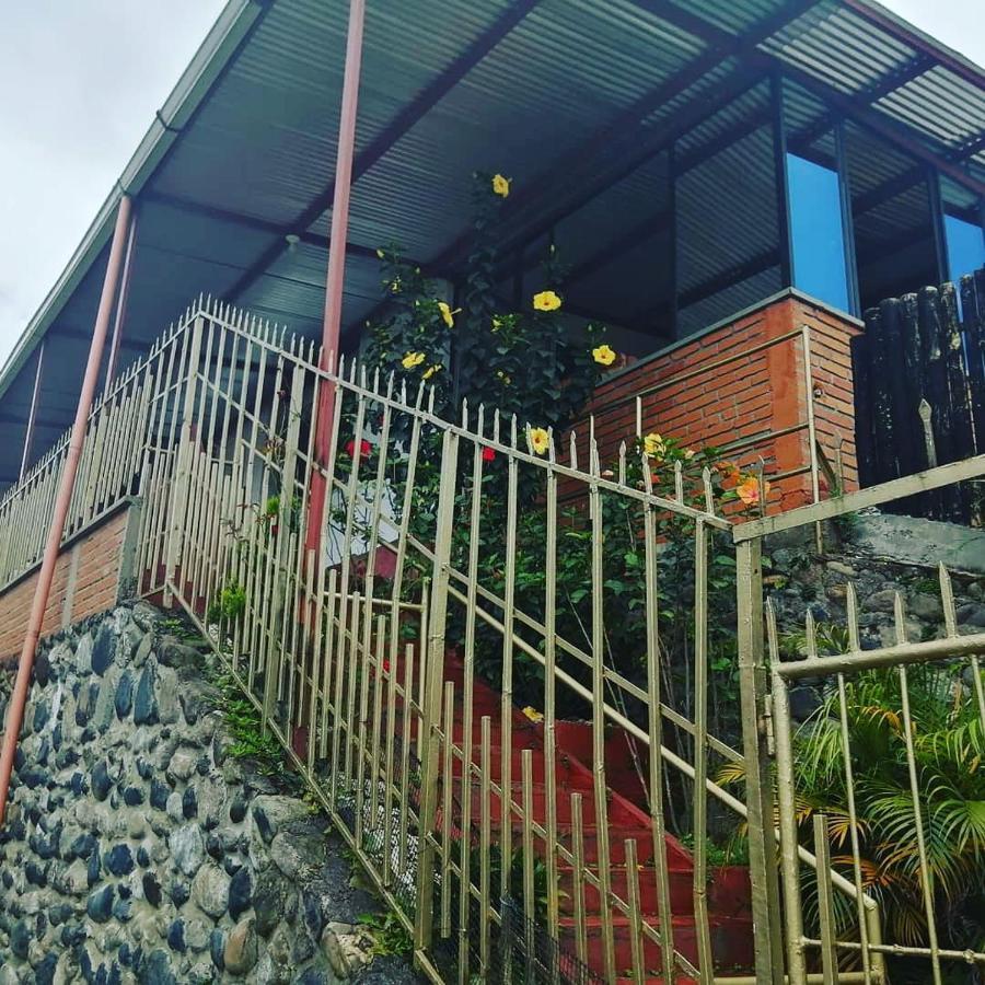 Hostal Spa Casa De Piedra Con Jacuzzi Santa Rosa de Cabal Exterior photo